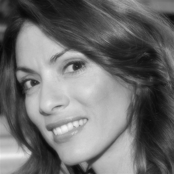 Alexandra Pascalidou 3.jpg